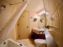 Hotel Mead Resorts & Conventions Center
