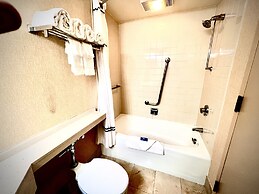 Hotel Mead Resorts & Conventions Center