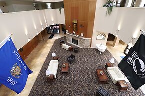 Hotel Mead Resorts & Conventions Center