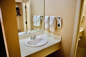 Hotel Mead Resorts & Conventions Center