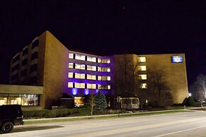 Hotel Mead Resorts & Conventions Center