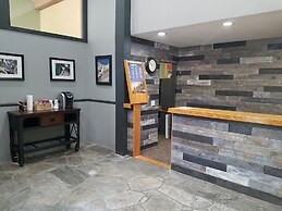 Mammoth Ski & Racquet Club