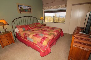 Mammoth Ski & Racquet Club