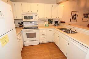 Mammoth Ski & Racquet Club