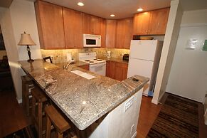 Mammoth Ski & Racquet Club