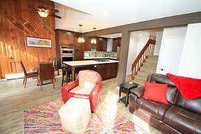 Mammoth Ski & Racquet Club