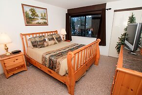 Mammoth Ski & Racquet Club