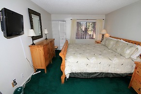 Mammoth Ski & Racquet Club