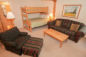 Mammoth Ski & Racquet Club