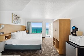 Beachcomber Beachfront Hotel, a By The Sea Resort