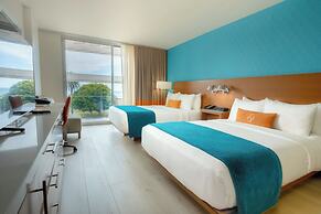 Shore Hotel