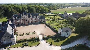Chateau De Jallanges