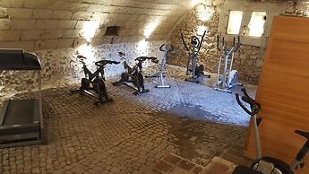 Chateau De Jallanges