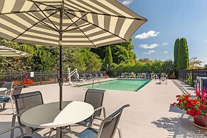 Best Western Plus Cold Spring