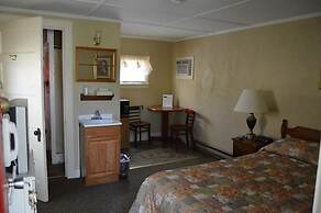 Kennebunk Gallery Motel & Cottages