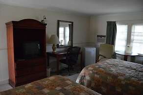 Kennebunk Gallery Motel & Cottages