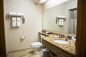 Mineral Palace Hotel & Casino