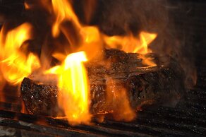 Mineral Palace Hotel & Casino