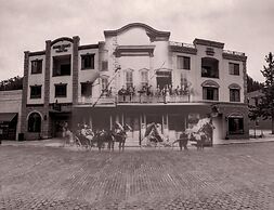 Mineral Palace Hotel & Casino