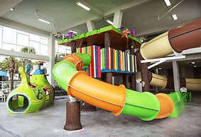 Crown Reef Beach Resort and Waterpark