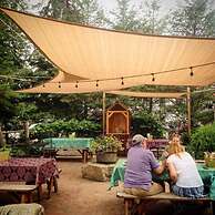 Eastern Slope Inn Resort