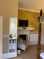 Langtry Manor Hotel