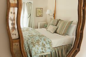 Garden Gables Inn