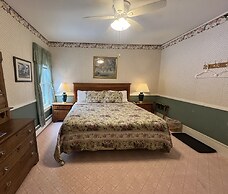 Echo Lake Inn