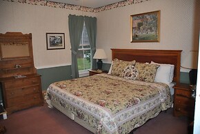 Echo Lake Inn