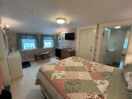 Echo Lake Inn