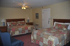 Echo Lake Inn