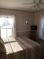 Echo Lake Inn