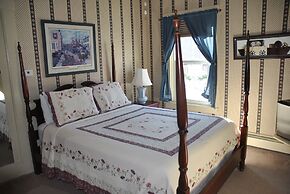 Echo Lake Inn
