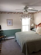 Echo Lake Inn