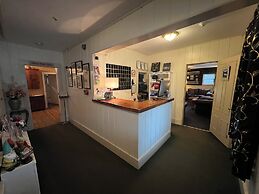 Echo Lake Inn