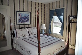 Echo Lake Inn