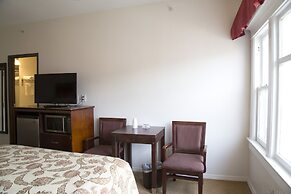 Harborview Inn & Suites San Diego Harbor