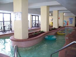 Sea Crest Oceanfront Resort