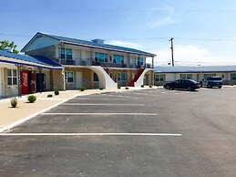 Horse Cave Motel