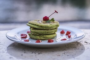 Cendana Resort & Spa