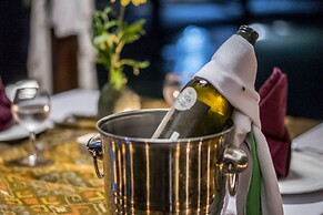 Cendana Resort & Spa