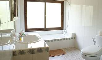 Cendana Resort & Spa