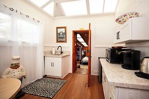 Aloha Junction Bed and Breakfast