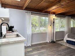 Aloha Junction Bed and Breakfast