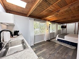 Aloha Junction Bed and Breakfast