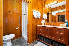 Aloha Junction Bed and Breakfast