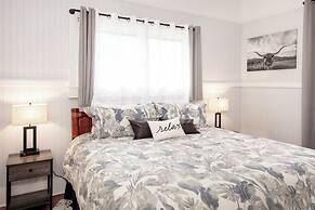 Aloha Junction Bed and Breakfast