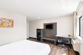 Econo Lodge Bethel - Danbury