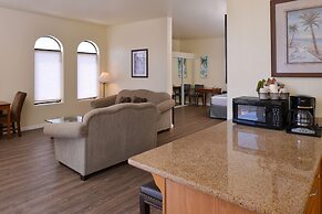 Edgewater Inn And Suites