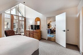 The Lodge at Mountain Village by All Seasons Resort Lodging